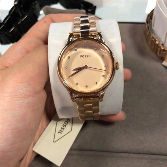 Fossil BQ3321 Laney Three-Hand Rose-Gold-Tone Stainless Steel Watch - Picture 2 of 5